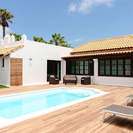 Villa Relax Deluxe Private Pool Corralejo By Holidays Home Eksteriør billede